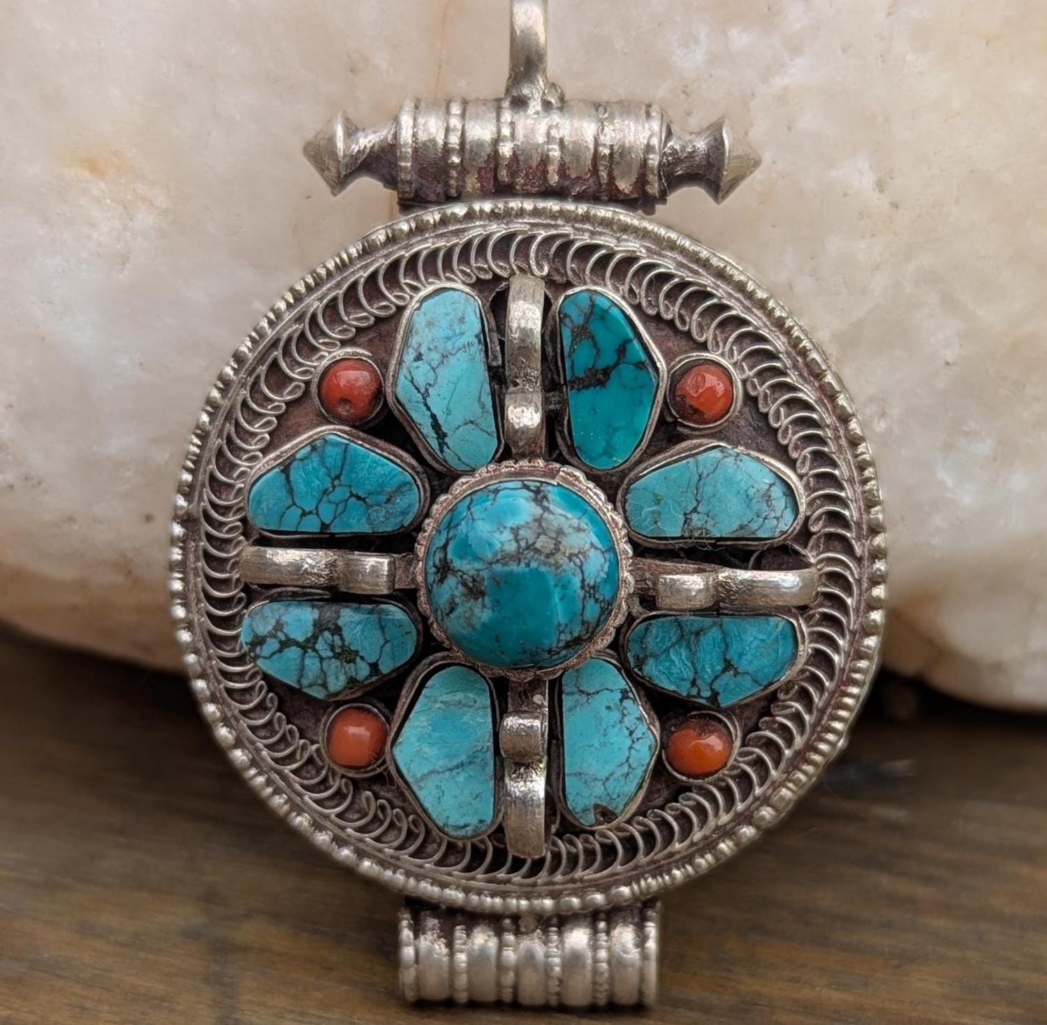 Vintage sterling silver Tibetan medallion pendant collection with Turquoise and Red coral gemstone (p7-013)