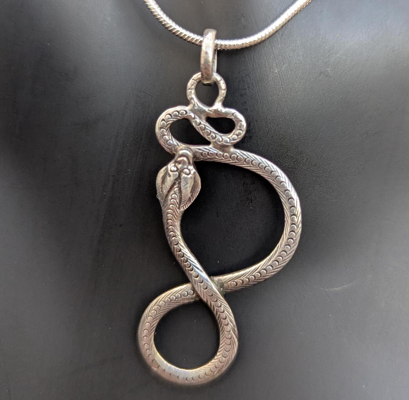 Handmade sterling silver serpent pendant collection (p7-039)
