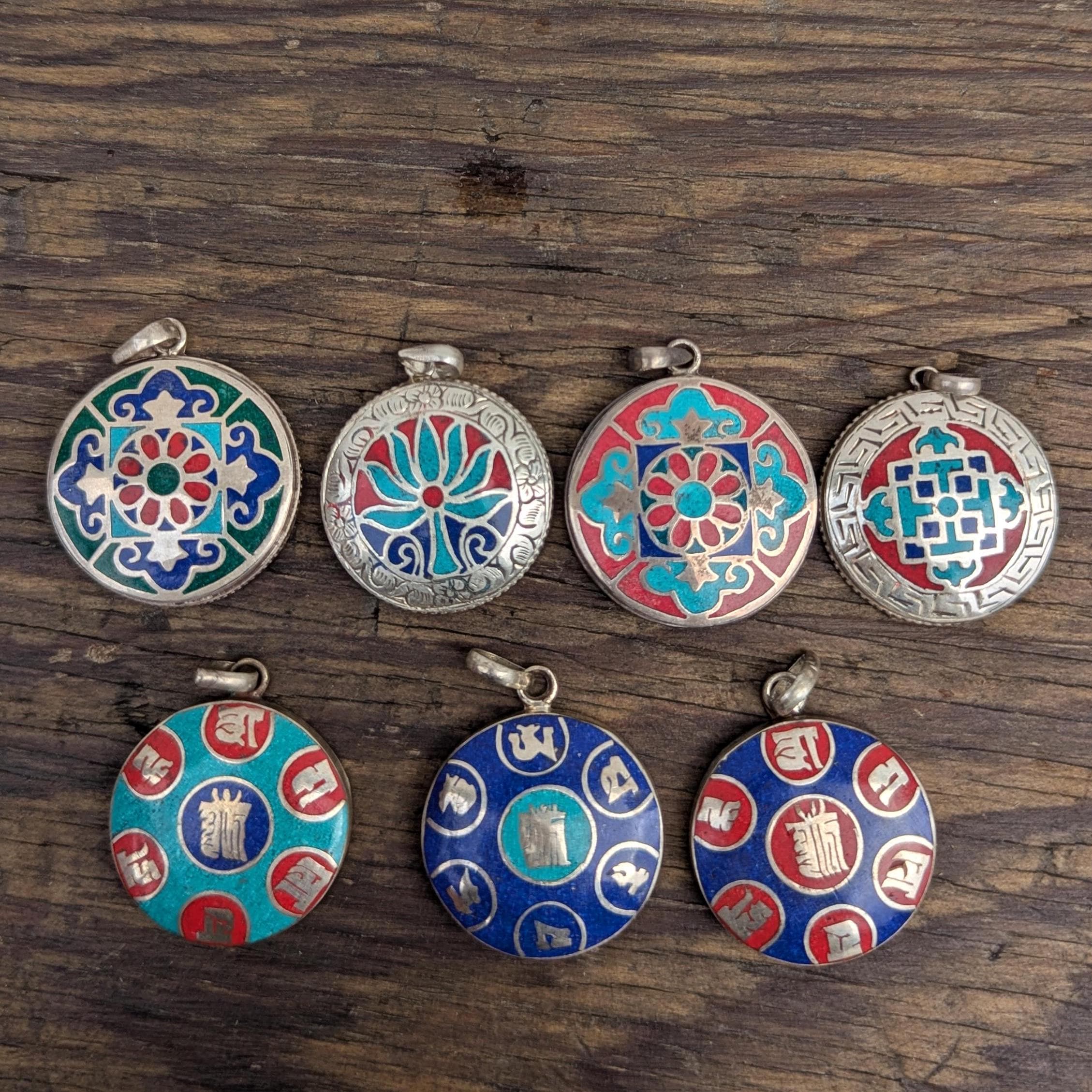 Handmade turquoise and coral silver ethnic medallion pendant collection (p7-004)