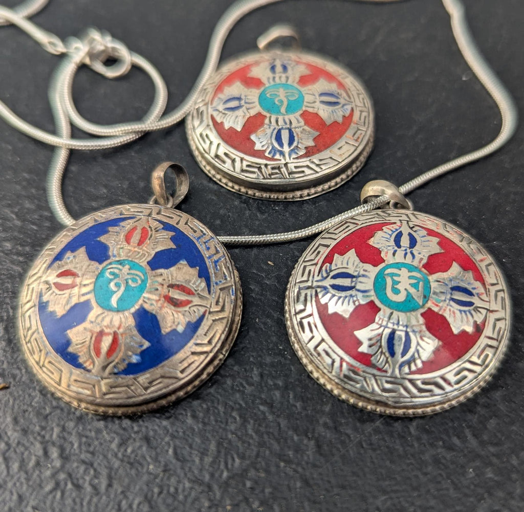 Sterling Silver Buddha Eye Pendant: Turquoise, Lapis, Coral Inlay P7-021-043