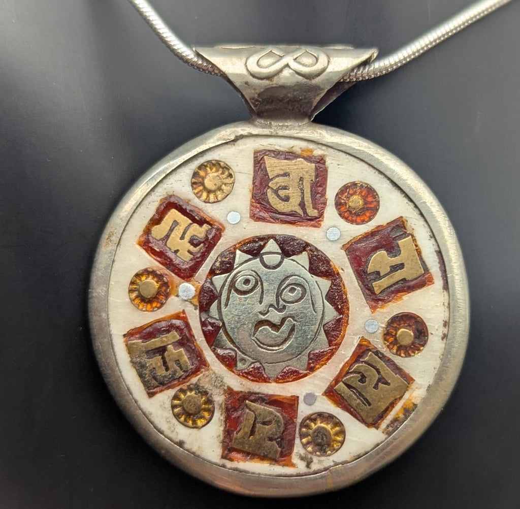 Handmade Tibetan Buddhist Pendant – Conch Shell, Wisdom Eyes Motif