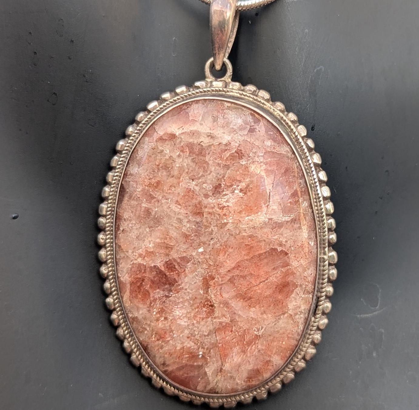 Sterling Silver Sunstone Pendant: Oval & Kite Gemstone Jewelry