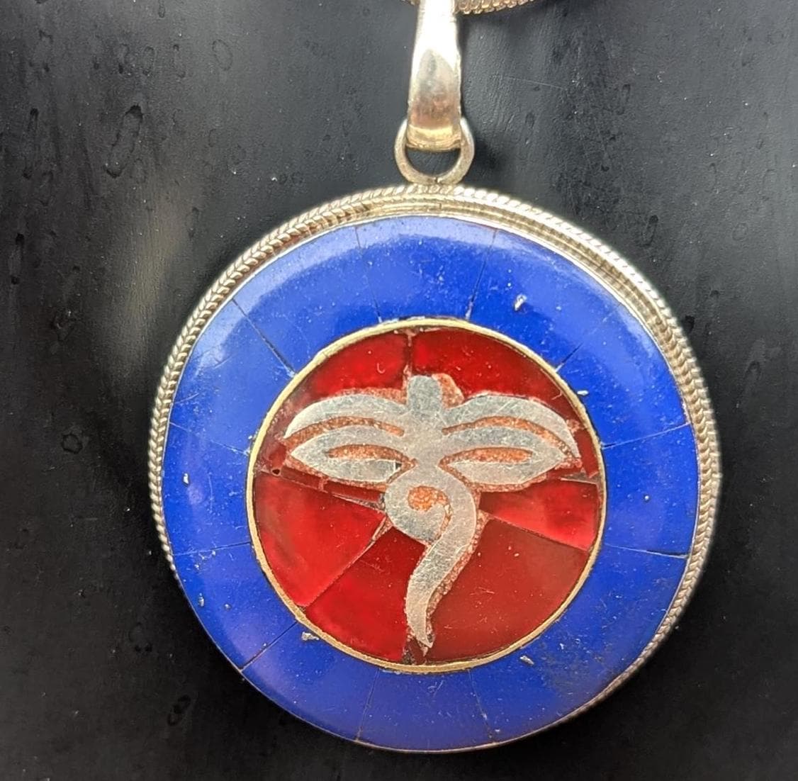 Antique Tibetan Buddhist Om Mani Padme Hum pendant collection (p7-065)
