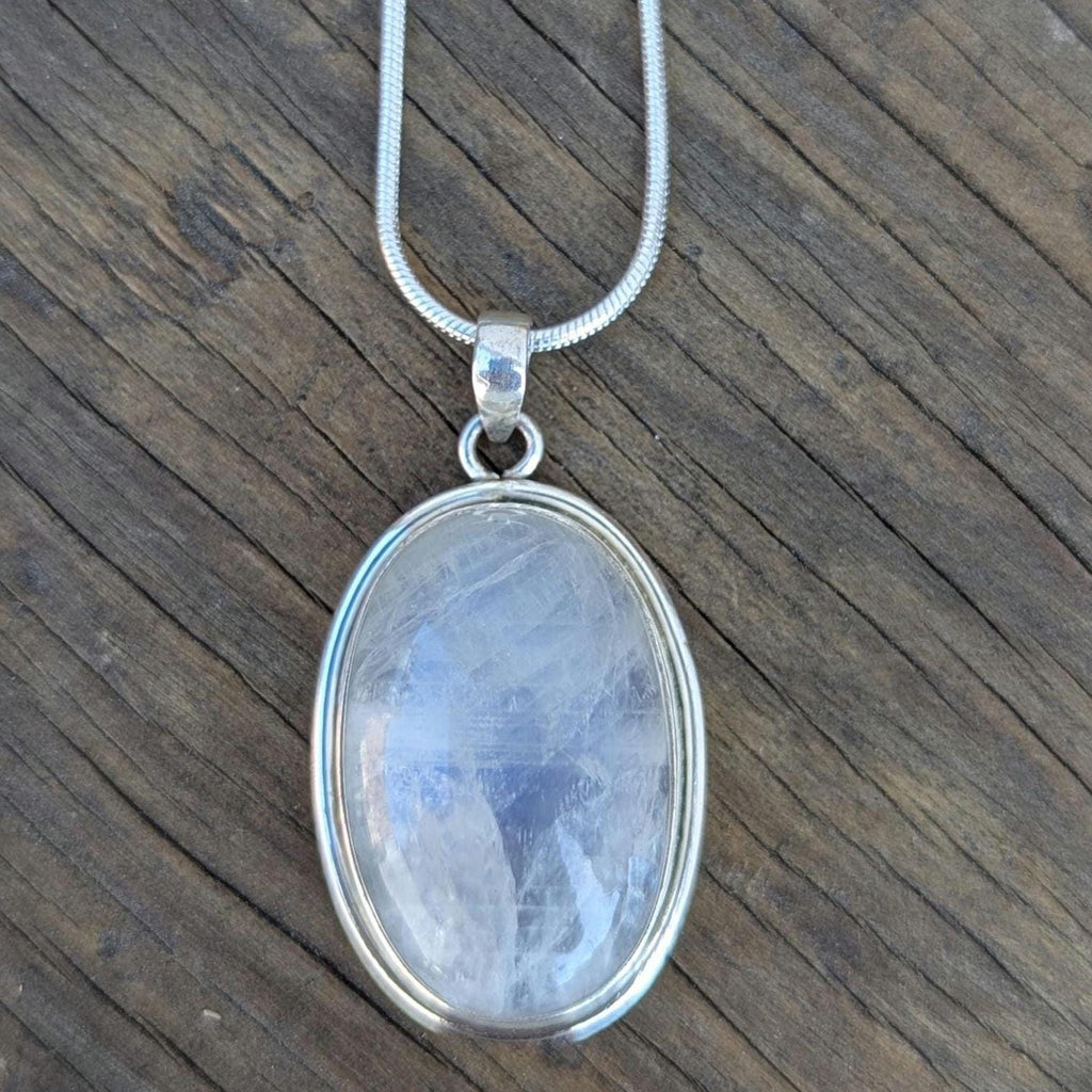 Handmade Rainbow Moonstone 925 Sterling Silver Pendant