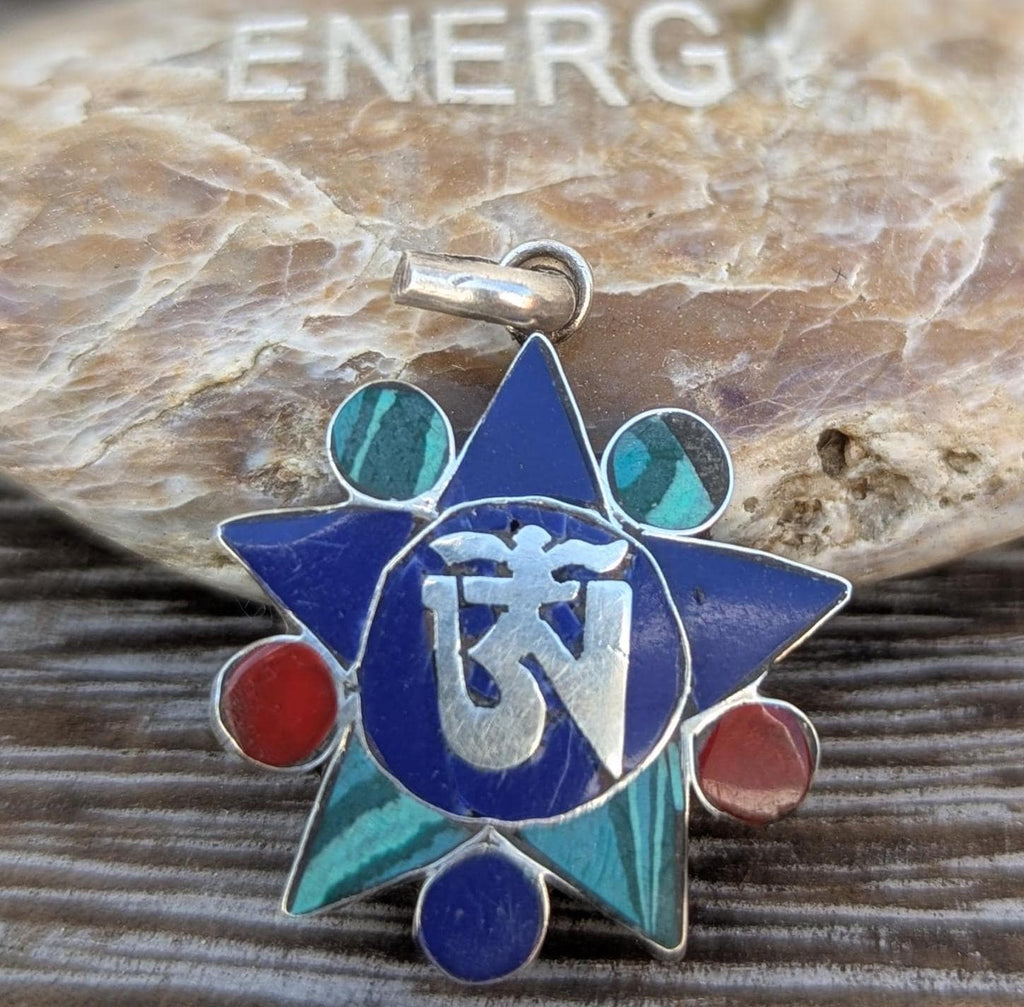 P3/68-Central Om inlay Silver Pendant of  star shape (T12-068)