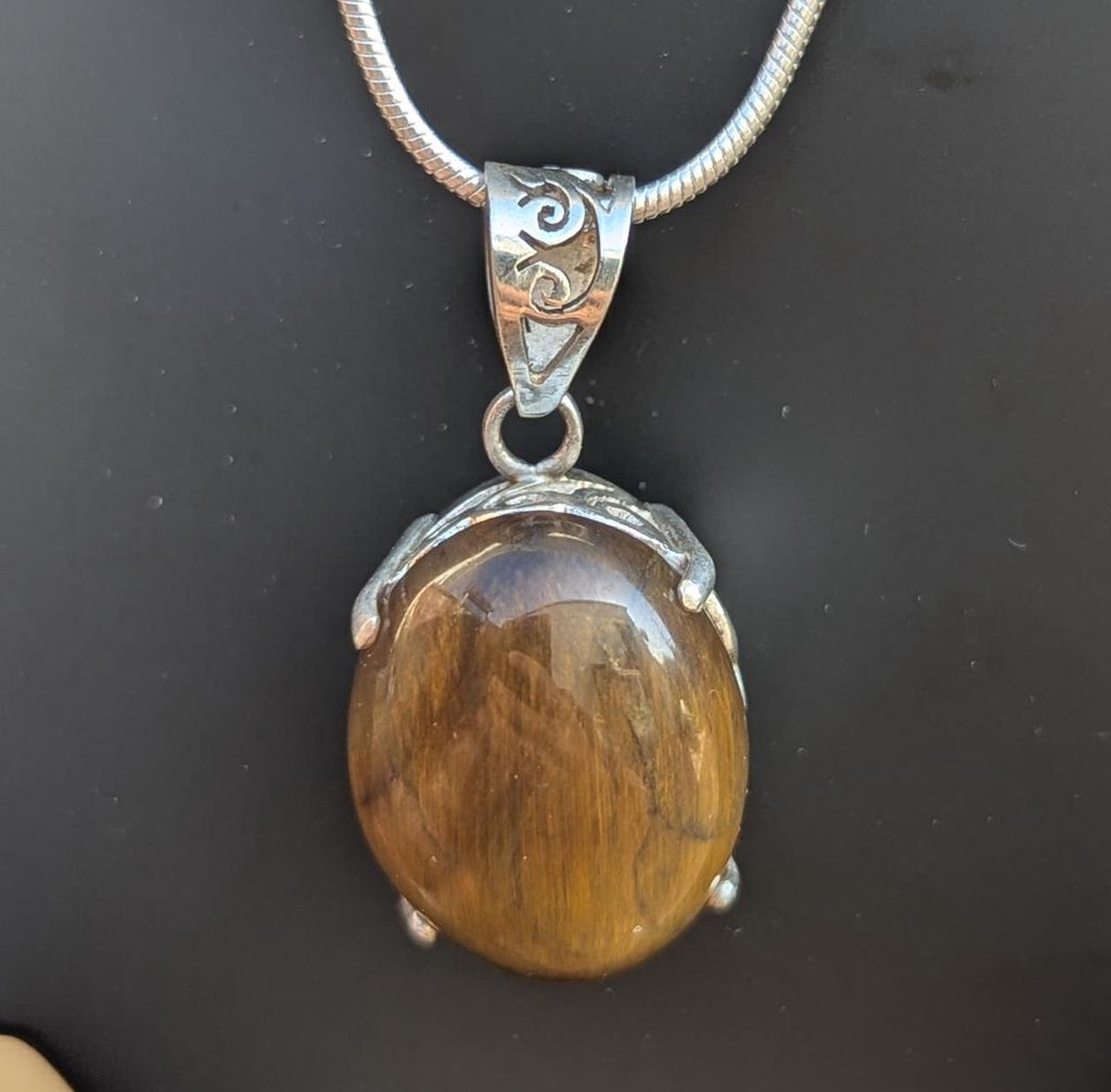 P3/55- Tiger Eye Amber stone Silver Pendant (T12-055)