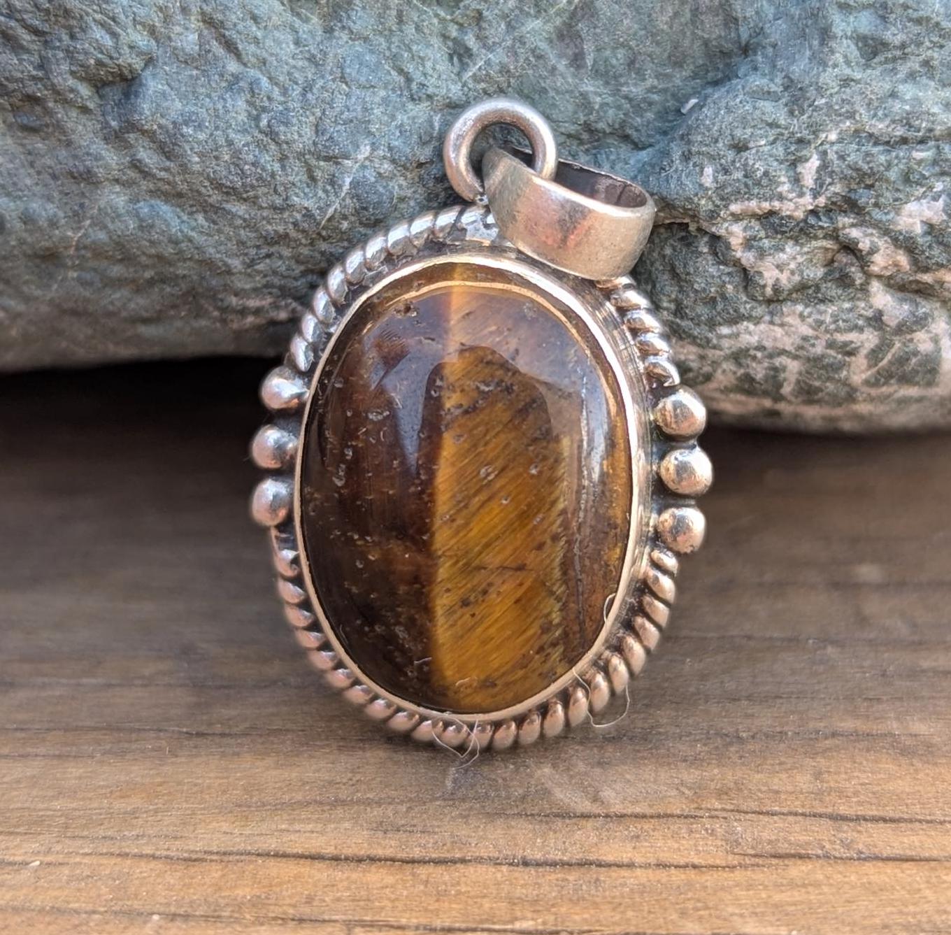 P3/56- Tiger Eye Amber stone Silver Pendant (T12-056)