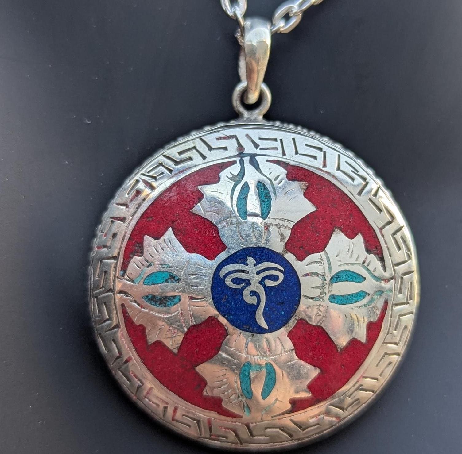 Silver Red Coral Tibetan Vajra Pendant: Buddha Eye Dorjee Amulet
