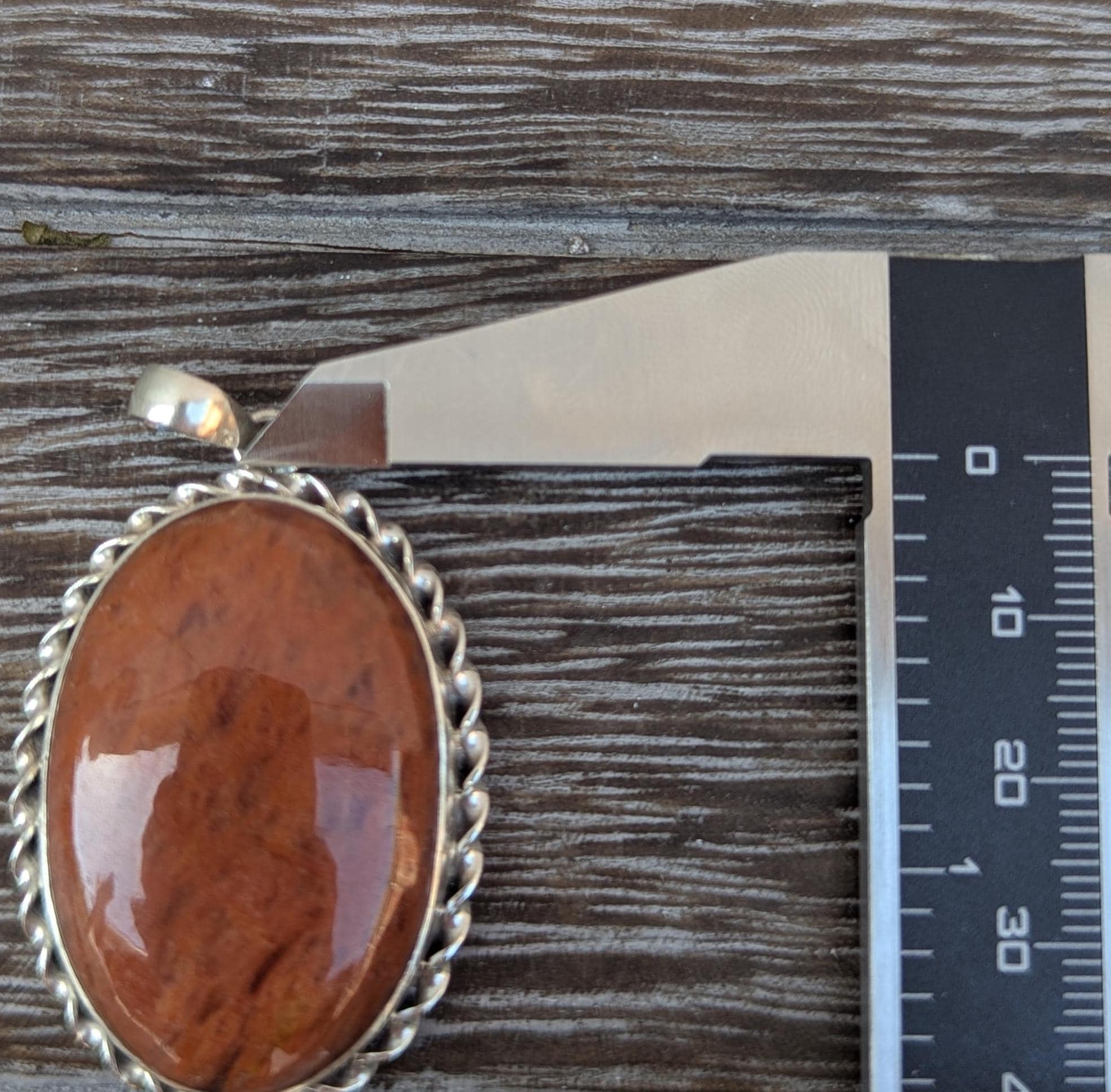 P3/2- Silver Red Carnelian Pendant (T12-002)