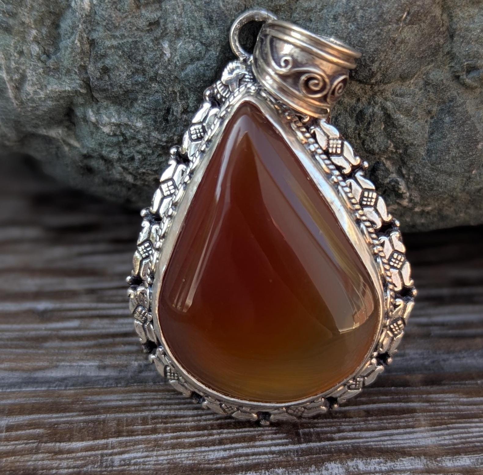 P3/3- Silver Red Carnelian Pendant (T12-003)
