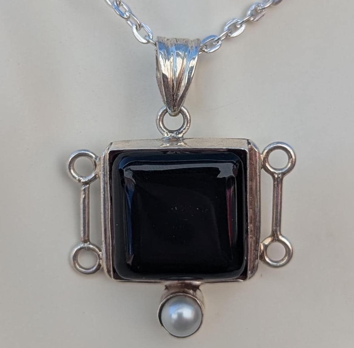 Silver Onyx Stone Pendant.(T1103-011)