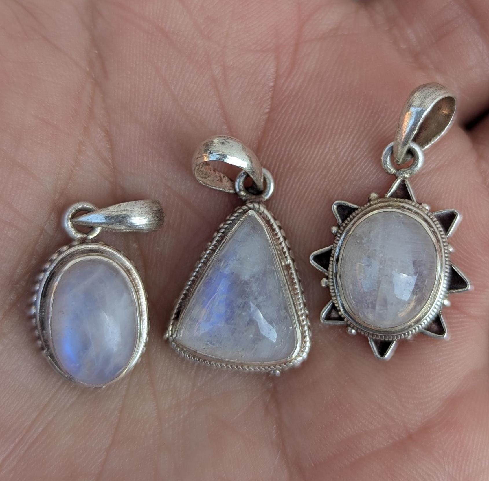 Handmade Rainbow Moonstone Pendant: 925 Sterling Silver (2x1.8cm)