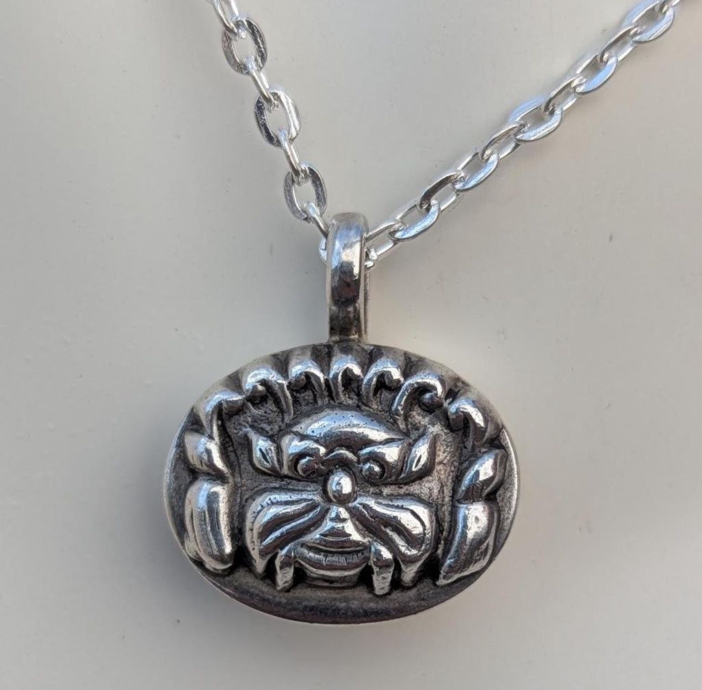 P5/15- Gorgon Drachm Pendant(T12-3/15)