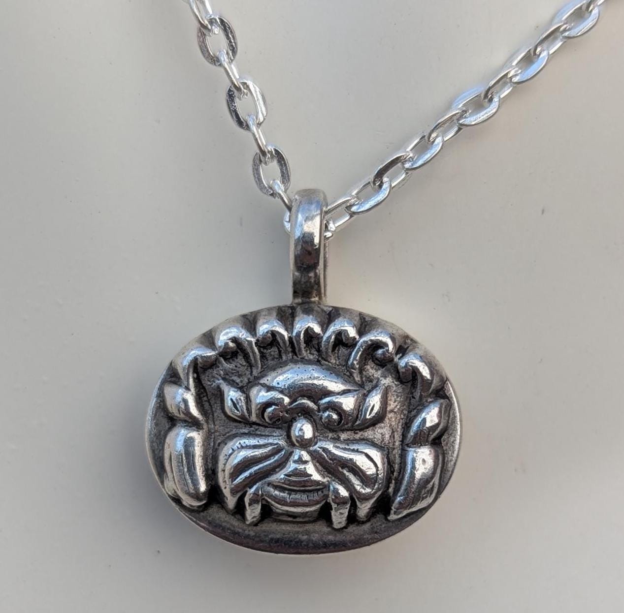 P5/15- Gorgon Drachm Pendant(T12-3/15)