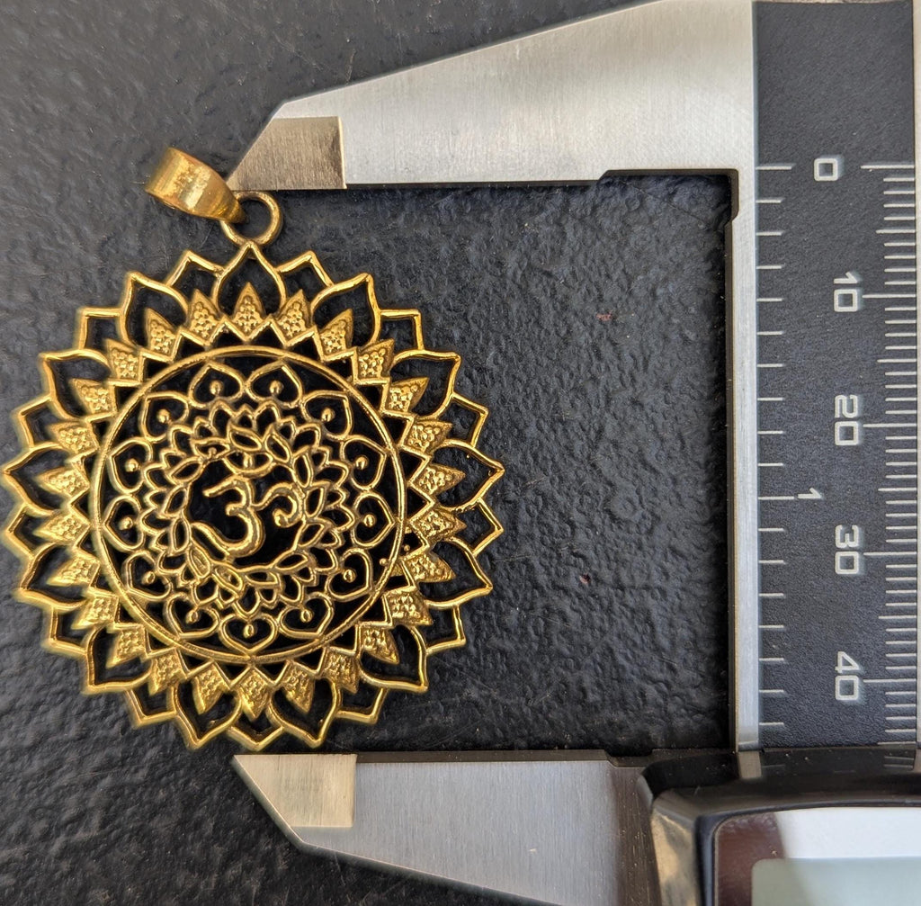 Handmade Brass Sacred Geometry Pendant 4 cm. pd 122
