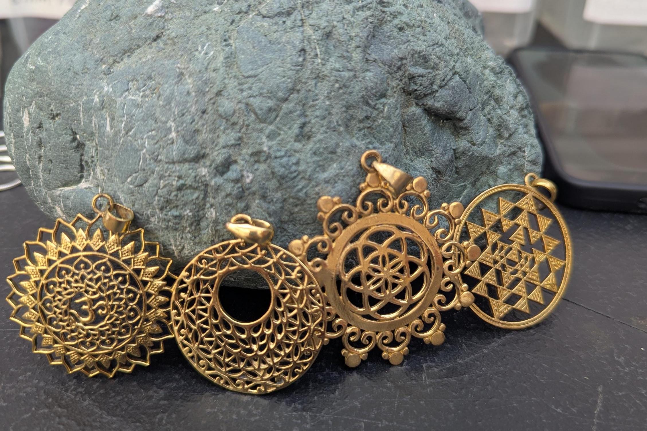 Handmade Brass Sacred Geometry Pendant 4 cm. pd 122