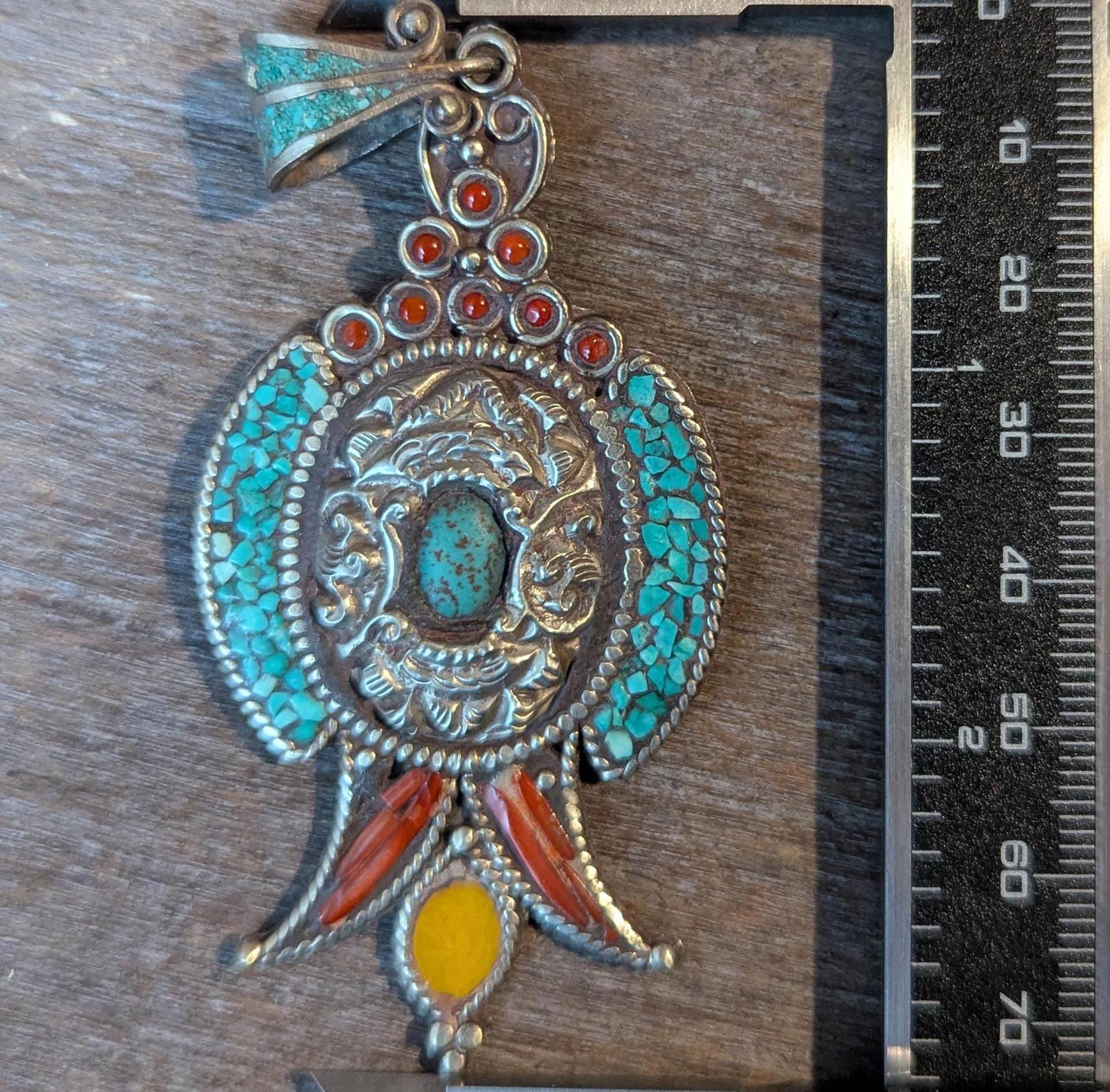 Handmade Tibetan Vintage Coral and Turquoise Inlaid Pendant (p6-005)