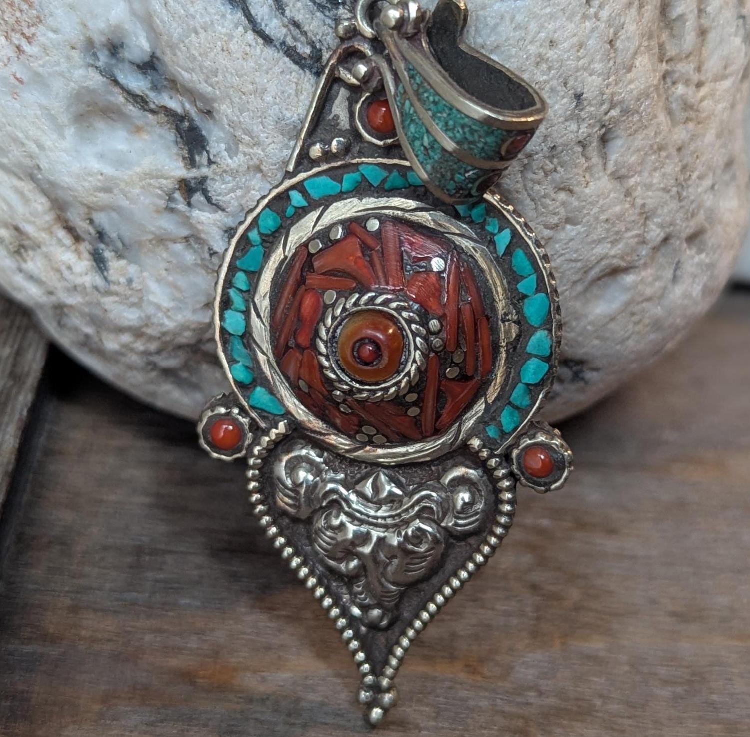 Tibetan ethnic pendant with Turquoise and red coral inlay (p6-007)