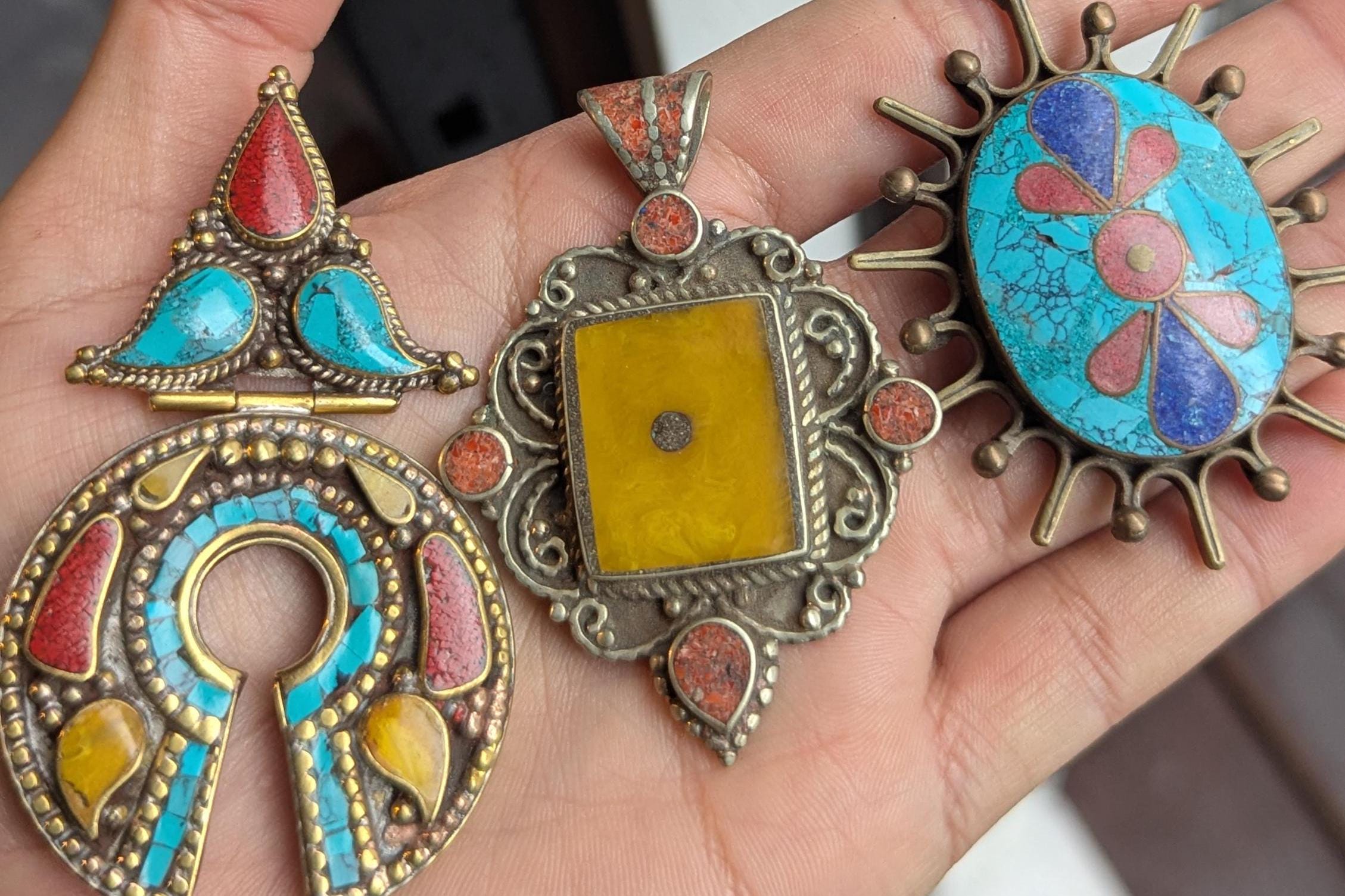 Vintage Classic Tibetan pendant collection with Amber, Turquoise and Coral inlay (p6-016)