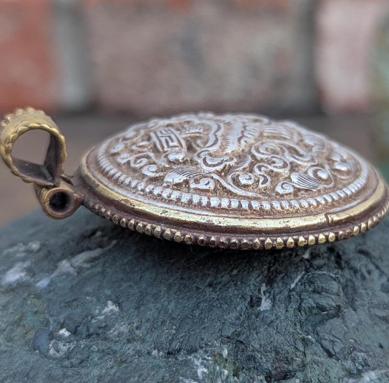 Vintage Tibetan Tashi Tagye Brass Medallion Pendant (p6-020)
