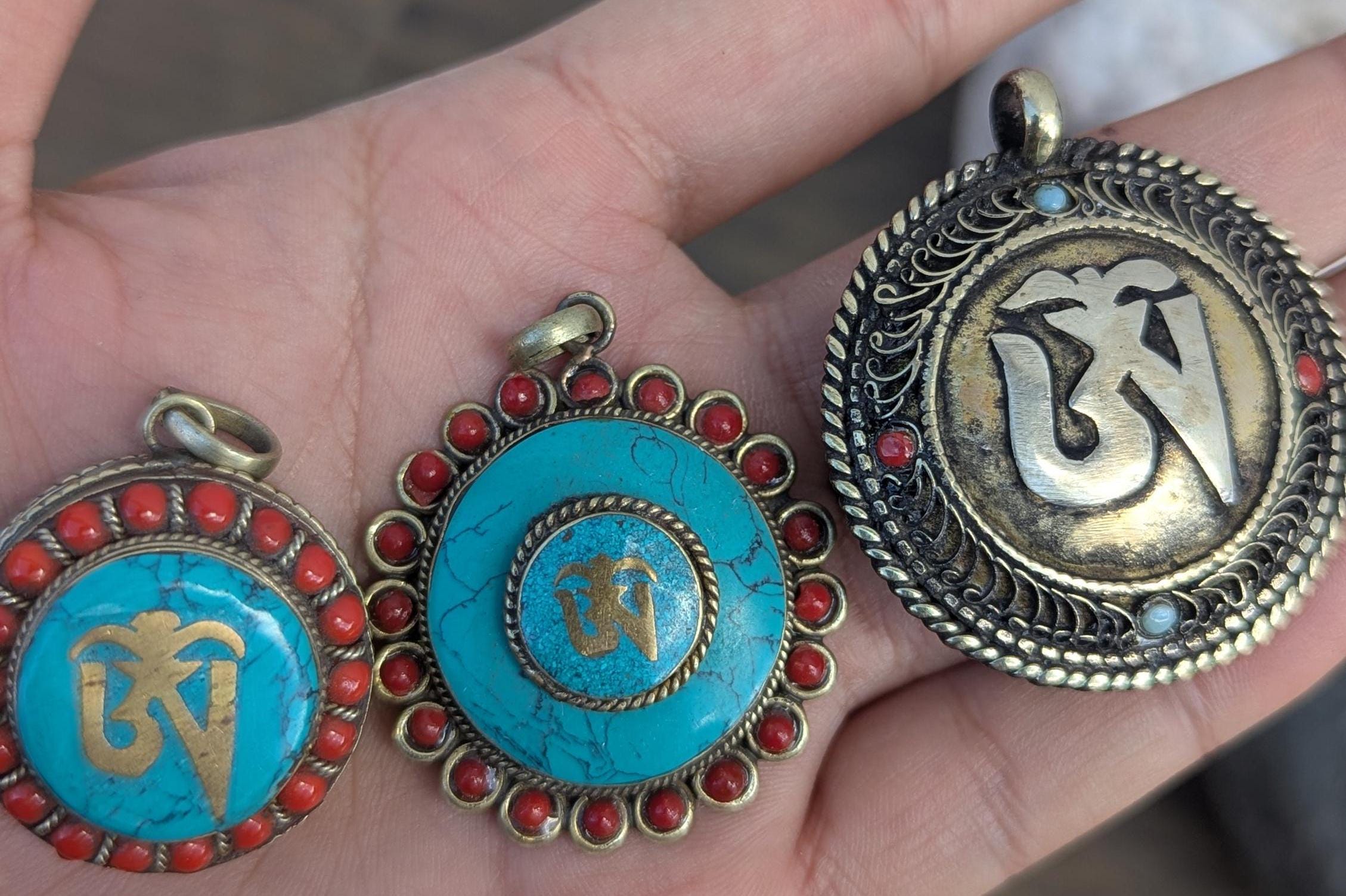 Tibetan Ethnic Om Brass with Turquoise medallion pendant  (p6-028)