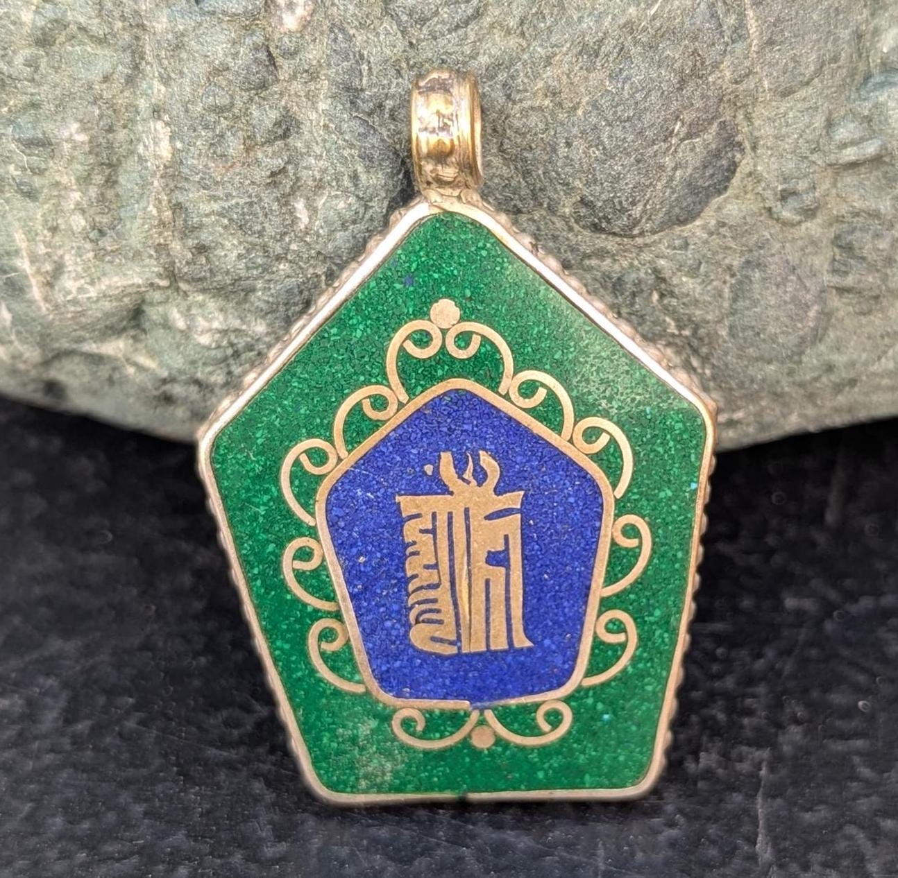 Vintage Sanskrit Mantra Pendant Collection in silver with turquoise, Lapis and coral Amulet (p6-032)