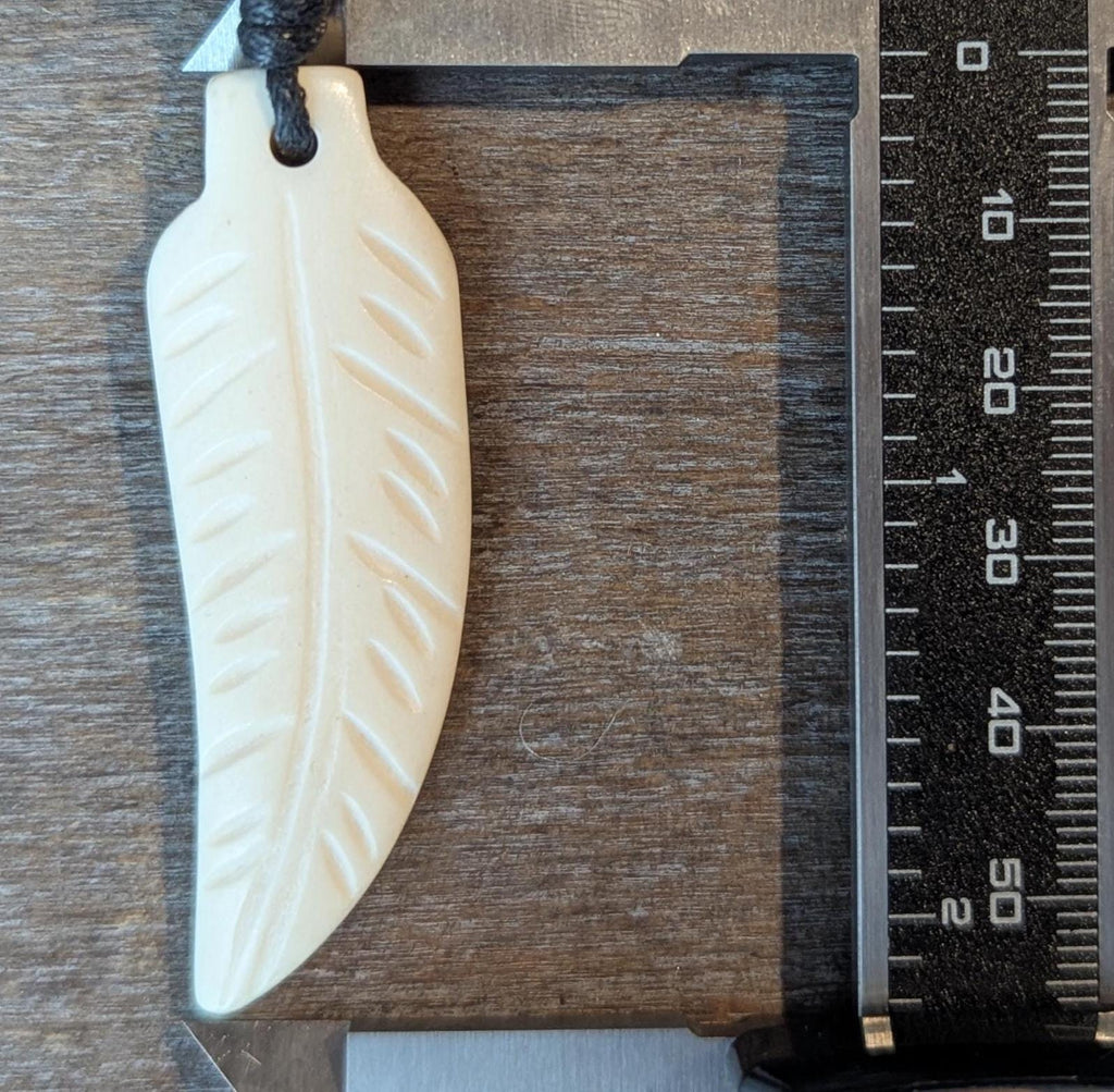 Vintage Yak bone hand-carved Leaf pendant collection (p6-049)