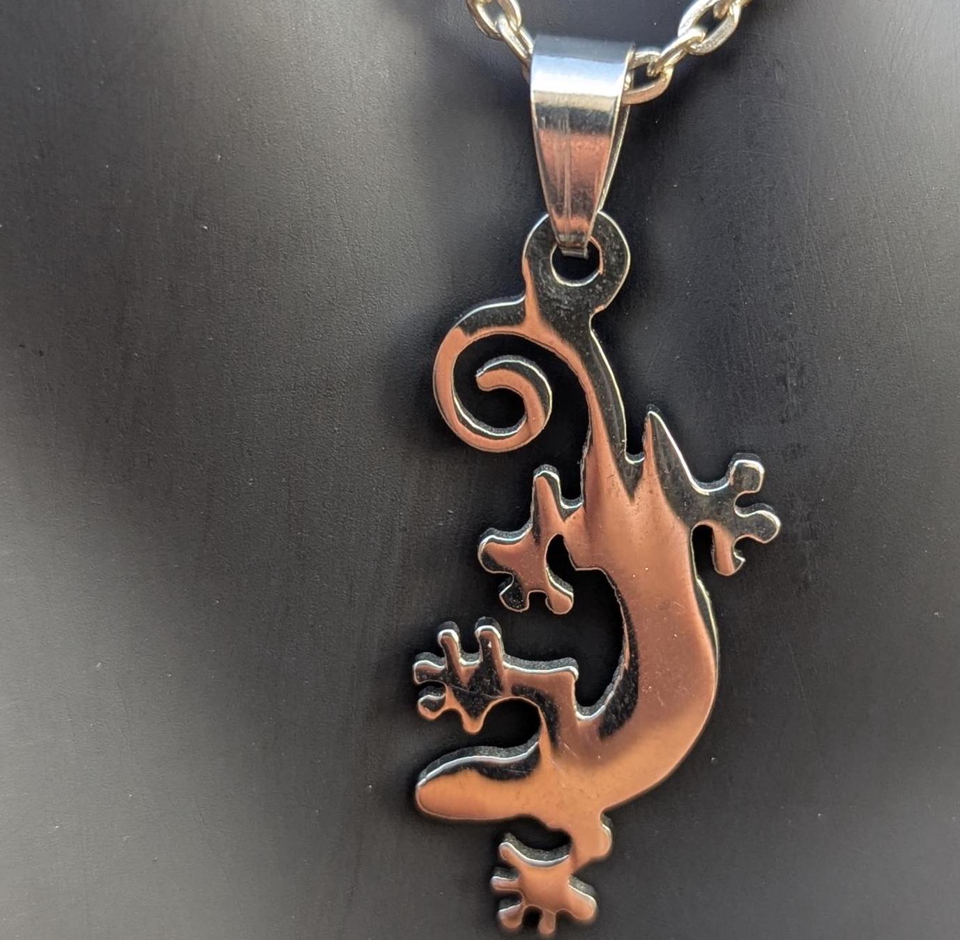 elegant metal Gecko silver steel pendant (p7-010)