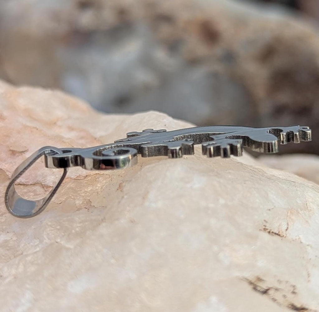 elegant metal Gecko silver steel pendant (p7-010)