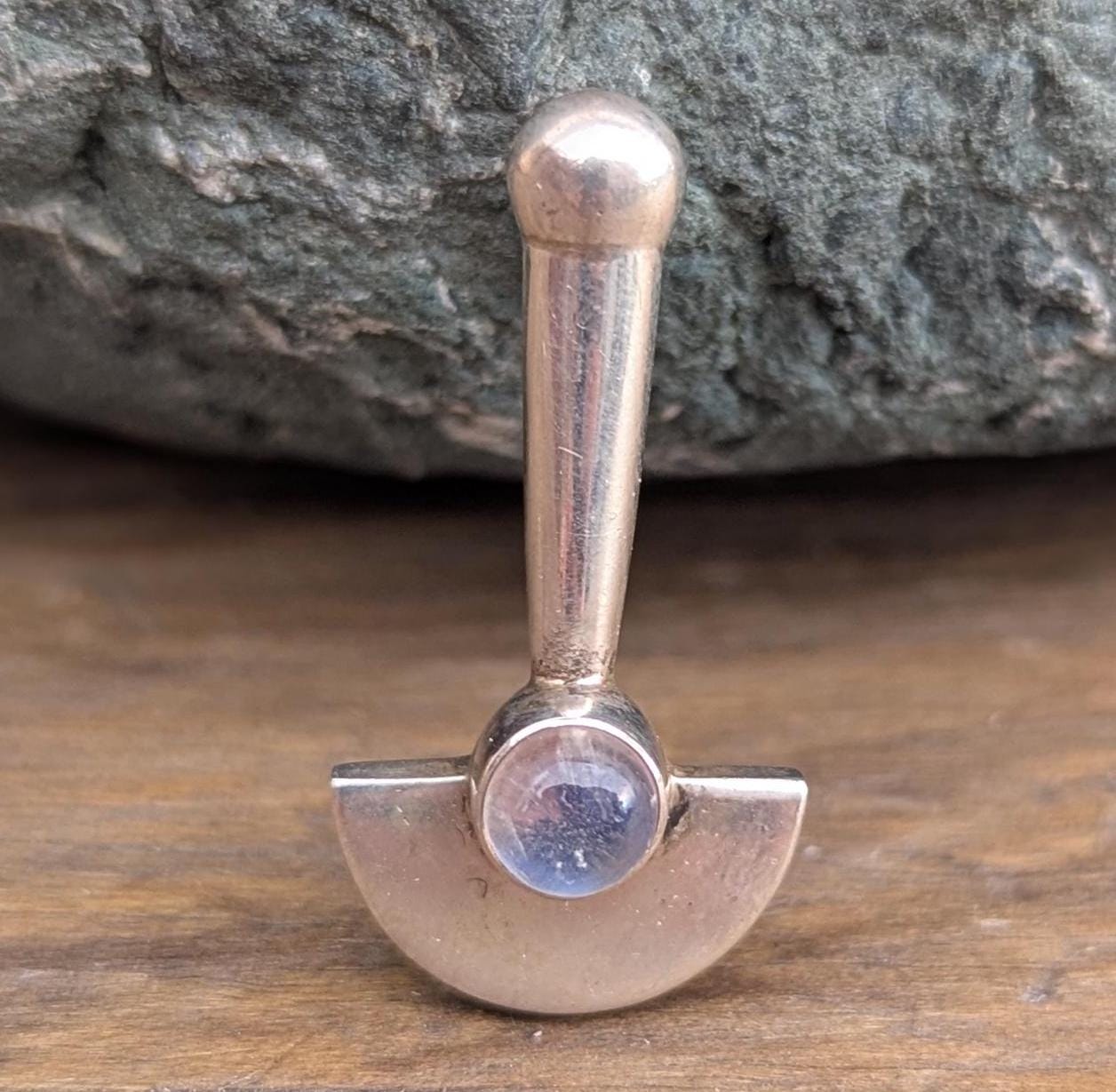 Vintage handmade sterling silver head knife pendant (p7-011)