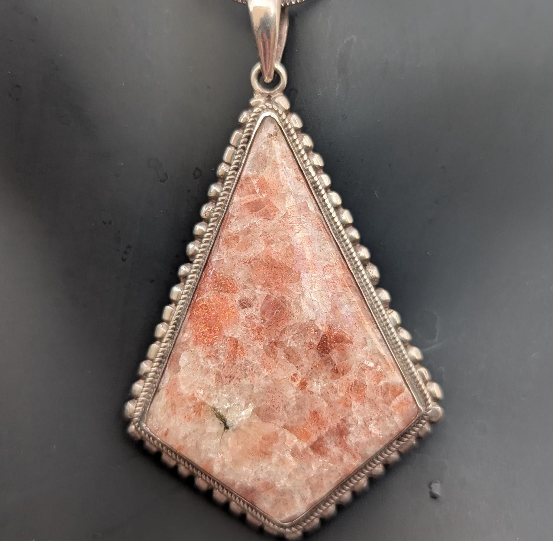 Sterling Silver Sunstone Pendant: Oval & Kite Gemstone Jewelry