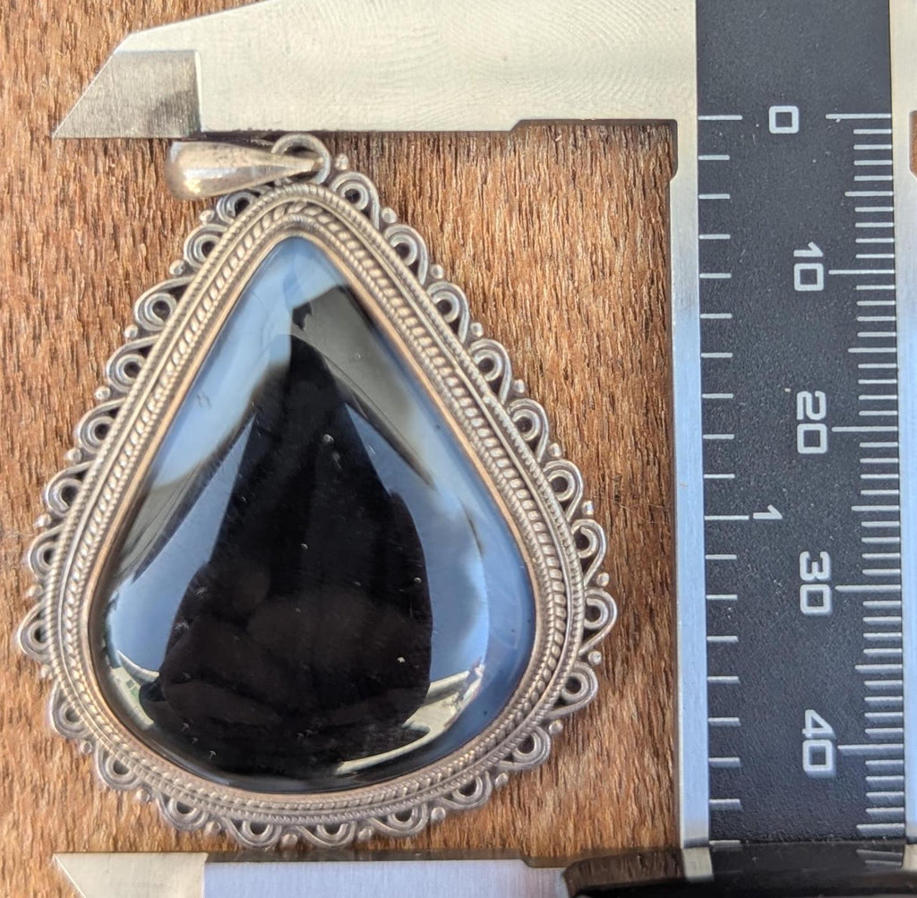 Sterling Silver Black Agate Pendant: Teardrop & Oval Gemstone Collection