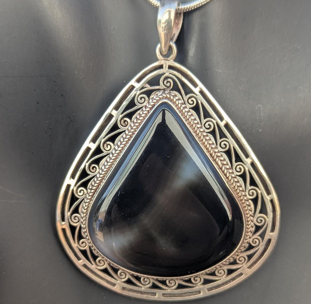 Sterling Silver Black Agate Pendant: Teardrop & Oval Gemstone Collection