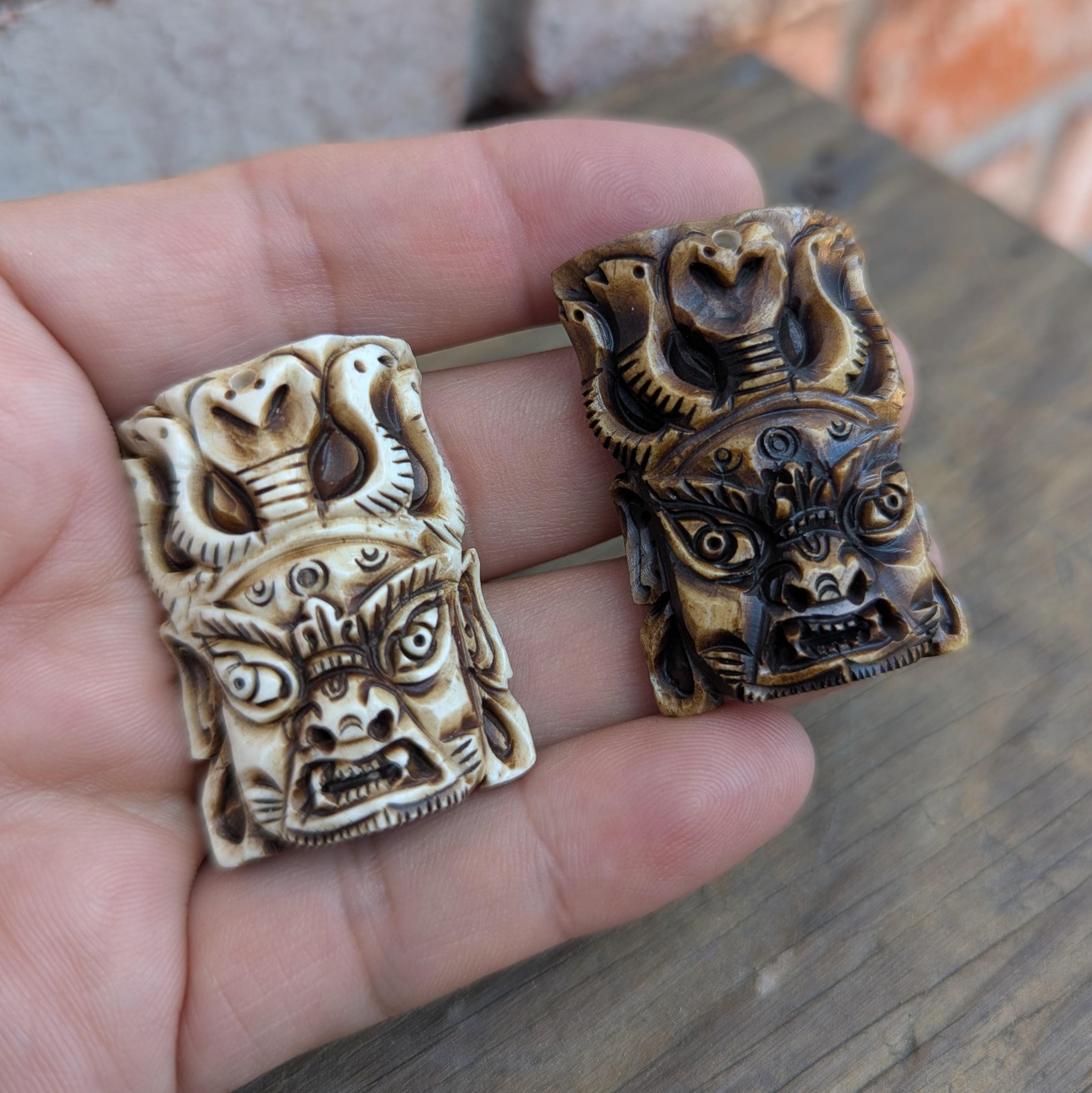 Hand-Carved Yak Bone Maha-Kala Button – Tibetan Buddhist Art