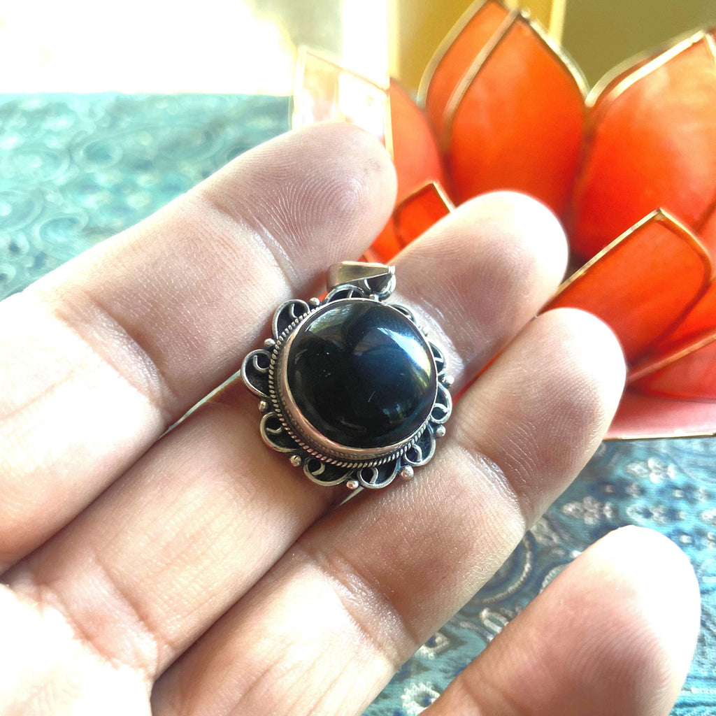 P3/37 - Natural Black Onyx Gemstone of Silver Pendant (T12-037)