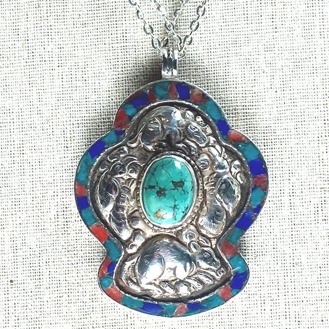P3/74-Tibetan Treasure Turquoise Bird Centerpiece Silver Pendant (T12-074)