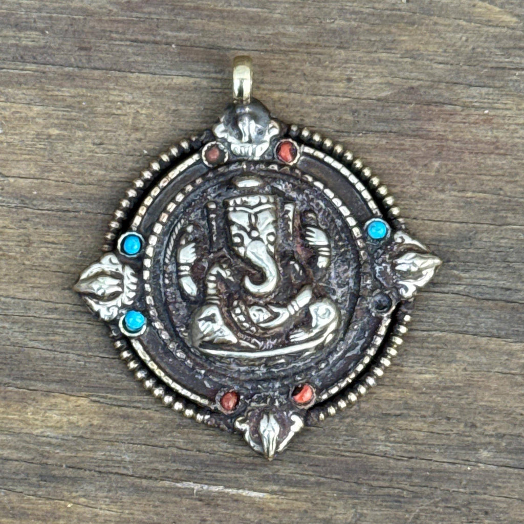 P3/48 - Ganesh Silver Pendant with Coral and Turquoise (T12-048)