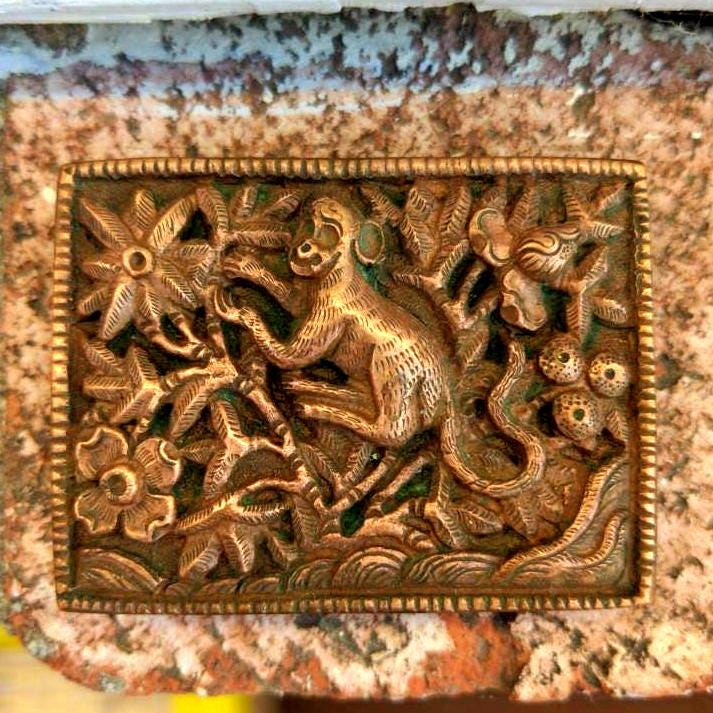 Exotic Tibetan monkey copper Belt Buckle