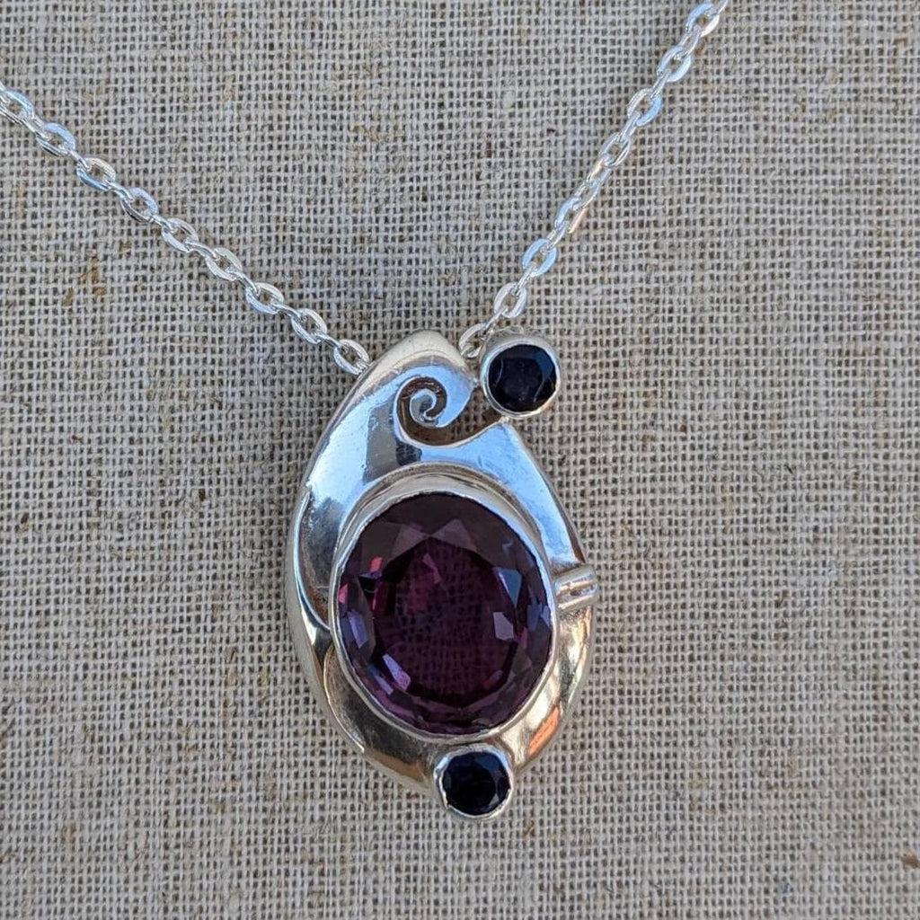 Oval Amethyst 925 Sterling Silver Pendant - Tibetan Style
