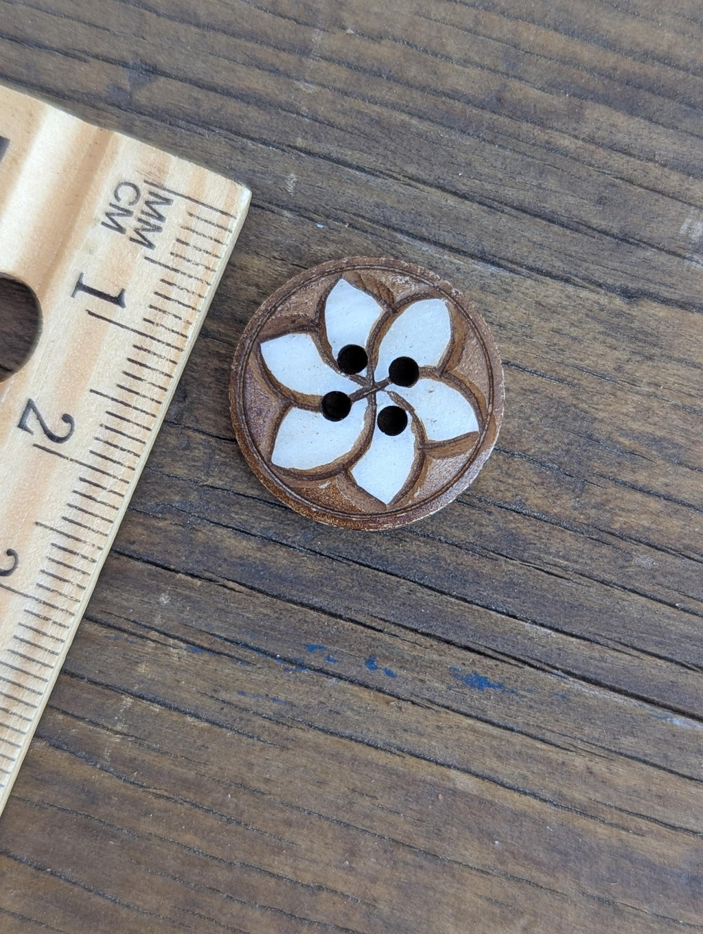 Genuine Handmade Decorative and Unique Handmade Natural Buffalo Horn. wooden Buttons FAB-1-2