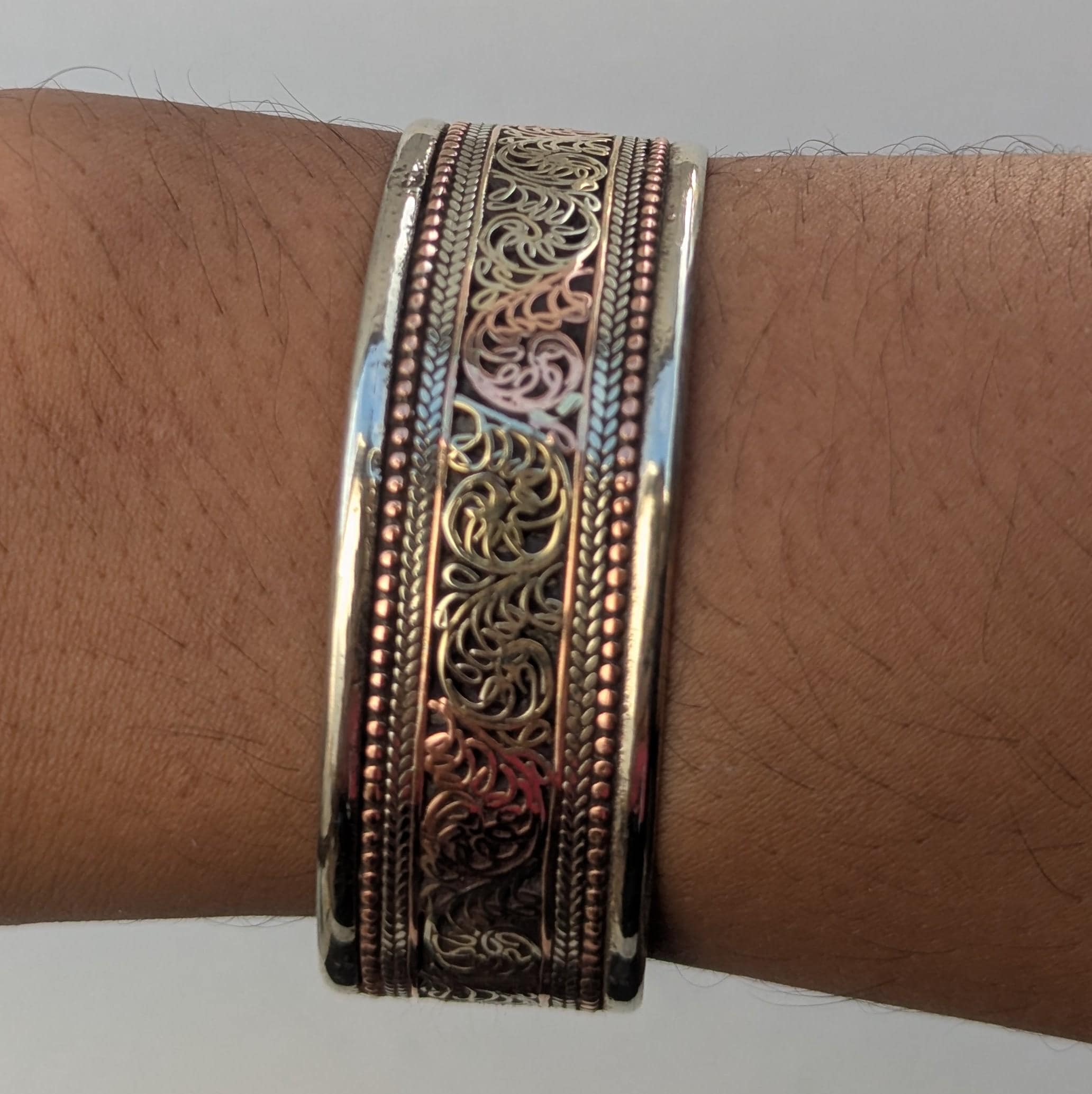 Vintage Silver Tibetan Buddhist Mantra Cuff Bracelet (cb-136)