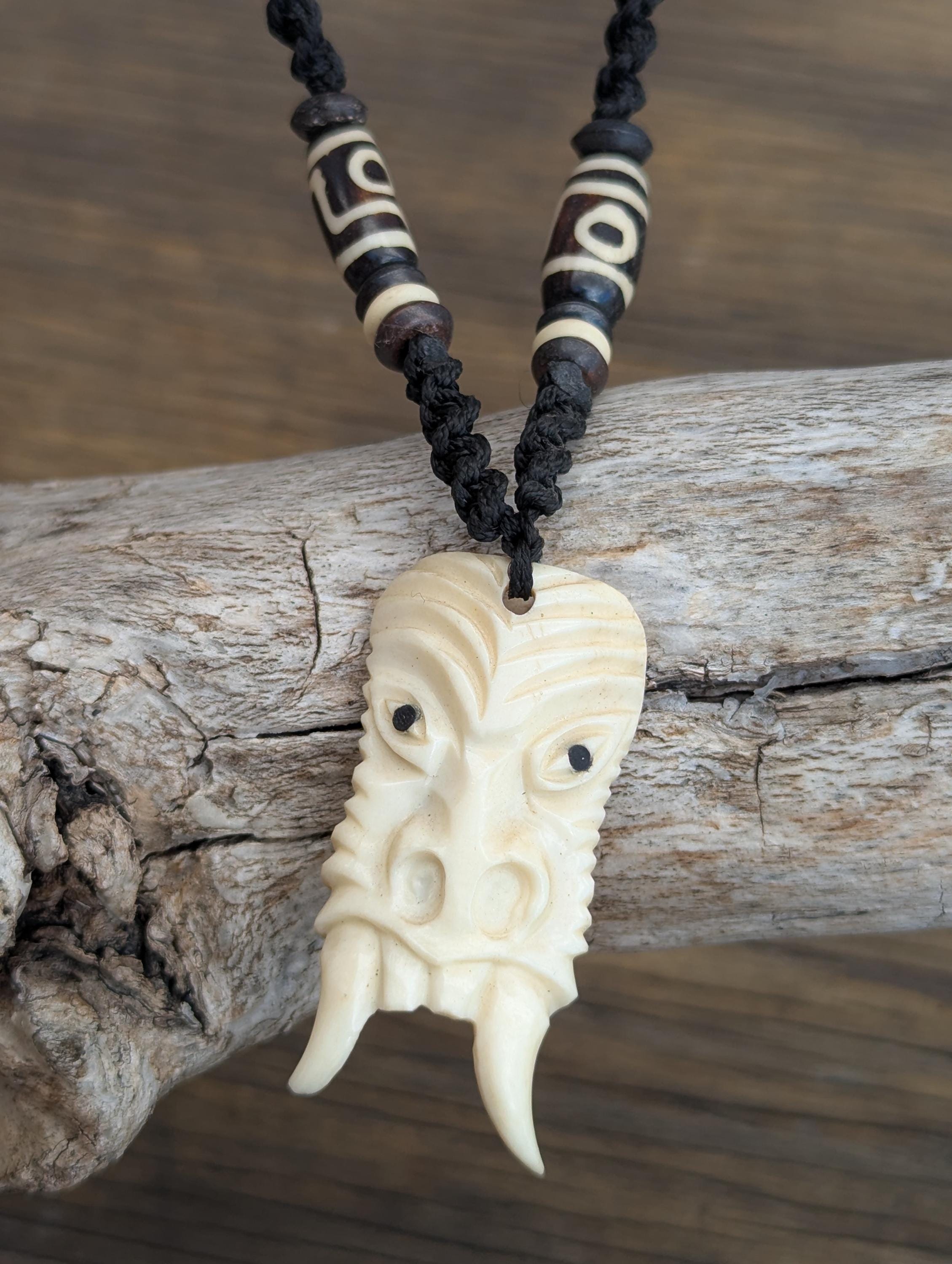 Yak bone hand-carved Tiki face figure pendant protection (p6-20)