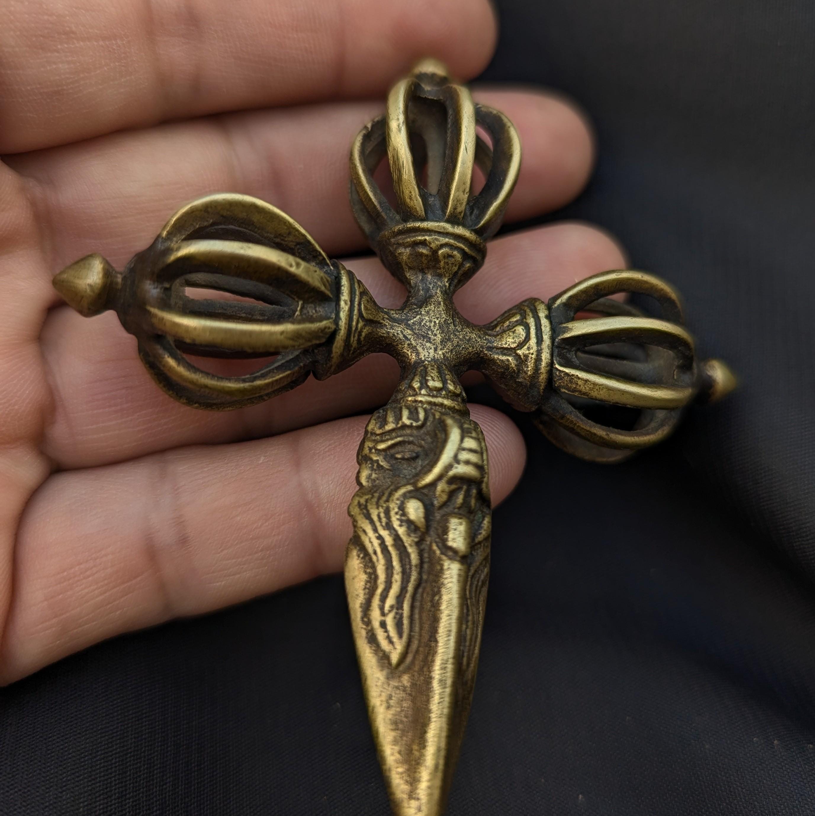 Brass small standing Dorje Tibetan Ritual Object, Buddhist Meditation Symbol (BBR3)