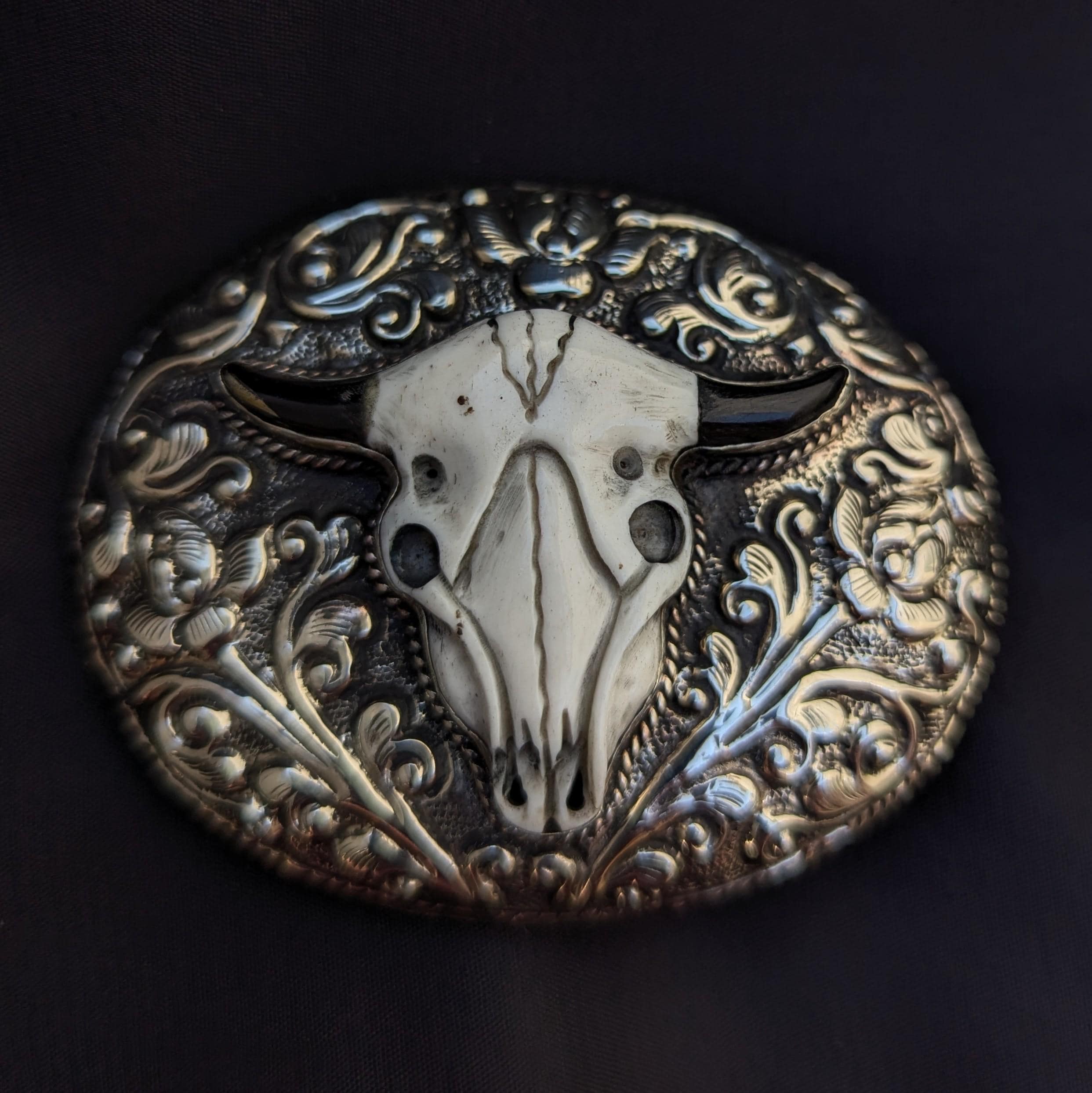 Tibetan Silver Bone Steer Head Belt Buckle, Western Antique Style